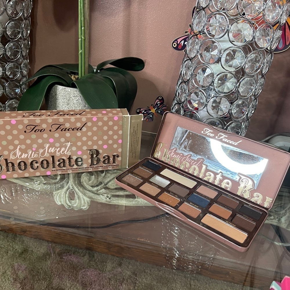 Too Faced Chocolate Bar Eyeshadow Palette